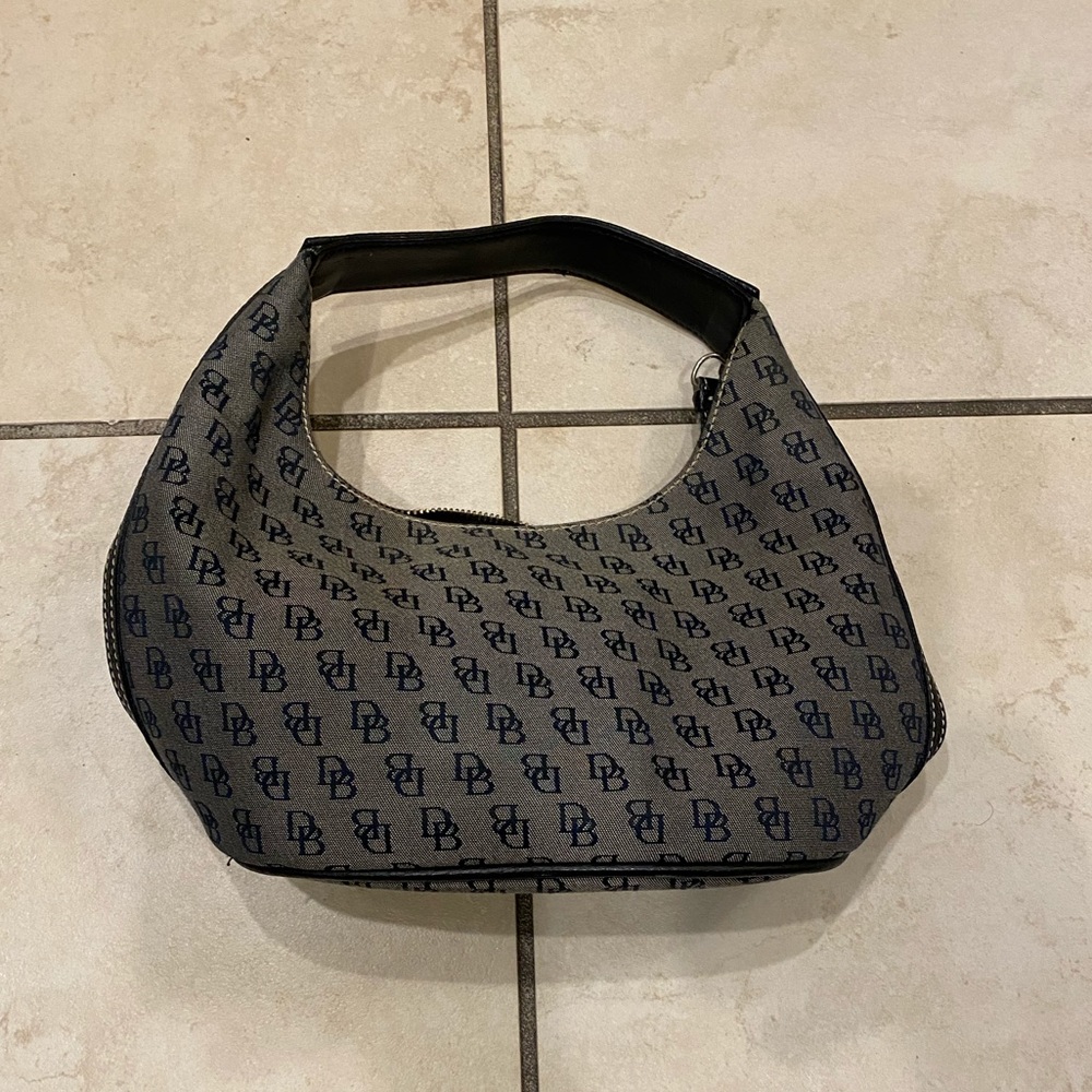 Dooney & Bourke Shoulder Bag
